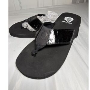 Yellow Box Womens Flip Flops Size 7.5 – Seagull Black –Brand new in box